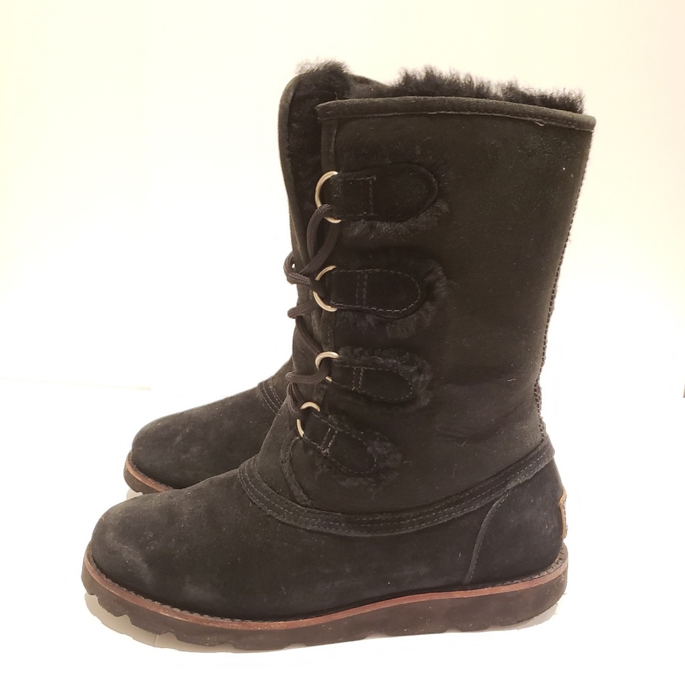 UGG Australia Rommy Boot size 7 black